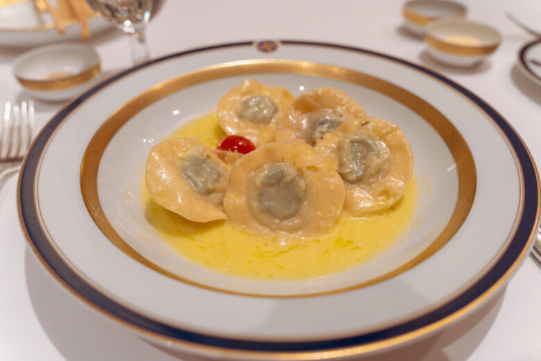 The-Empire-Brunei-dinner